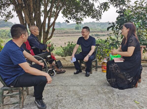 常德路桥集团马明浩带队开展乡村振兴 调研工作去节日祝：臀课饰镒(图3)