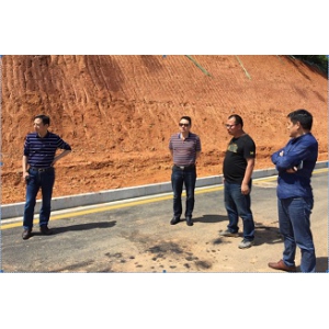 集团公司董事长马明浩一行检查指导兴德路工作