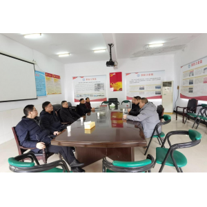 新年开工第一天，领导慰问鼓干劲